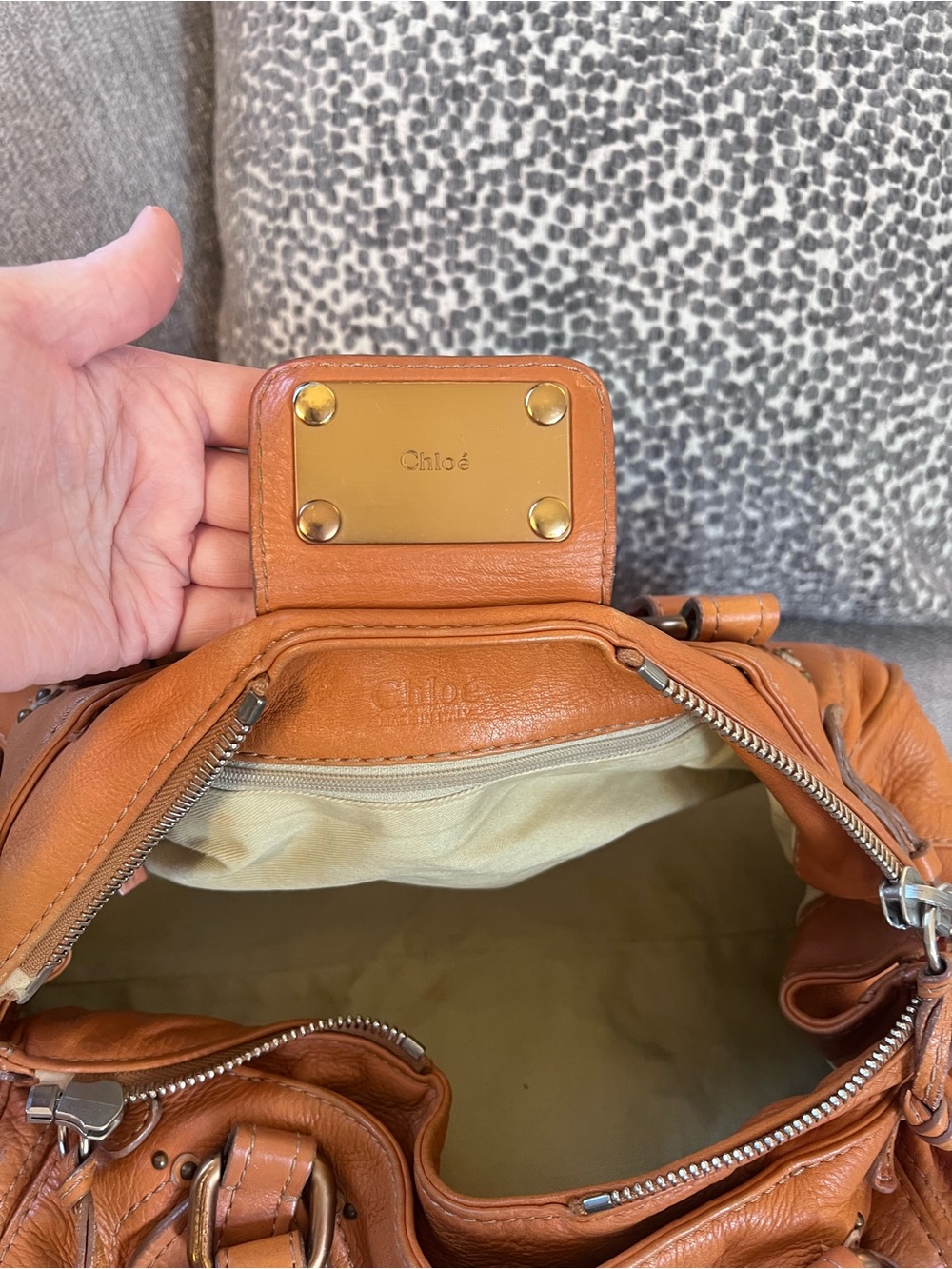 Chloe Paddington Camel Tan Leather Handbag with Gold Accents - Picture 8 of 11